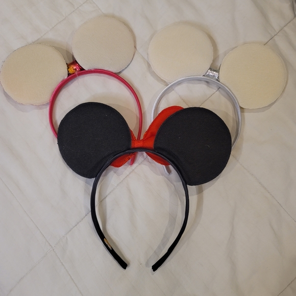 Bundle of 3 Minnie mouse head bands - Picture 3 of 3